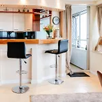 Fjordloft Apartment *